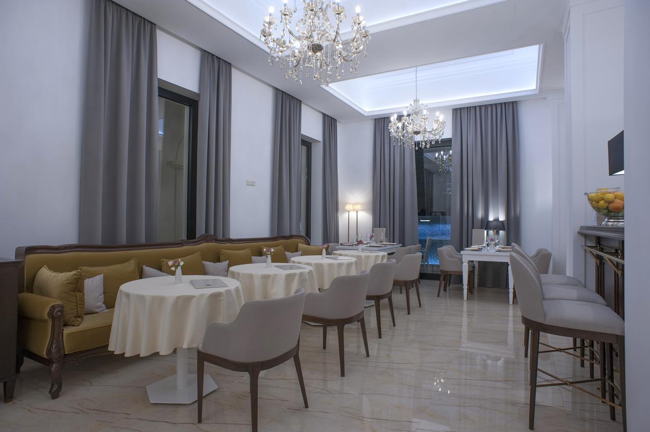 Moskva Hotel 4*