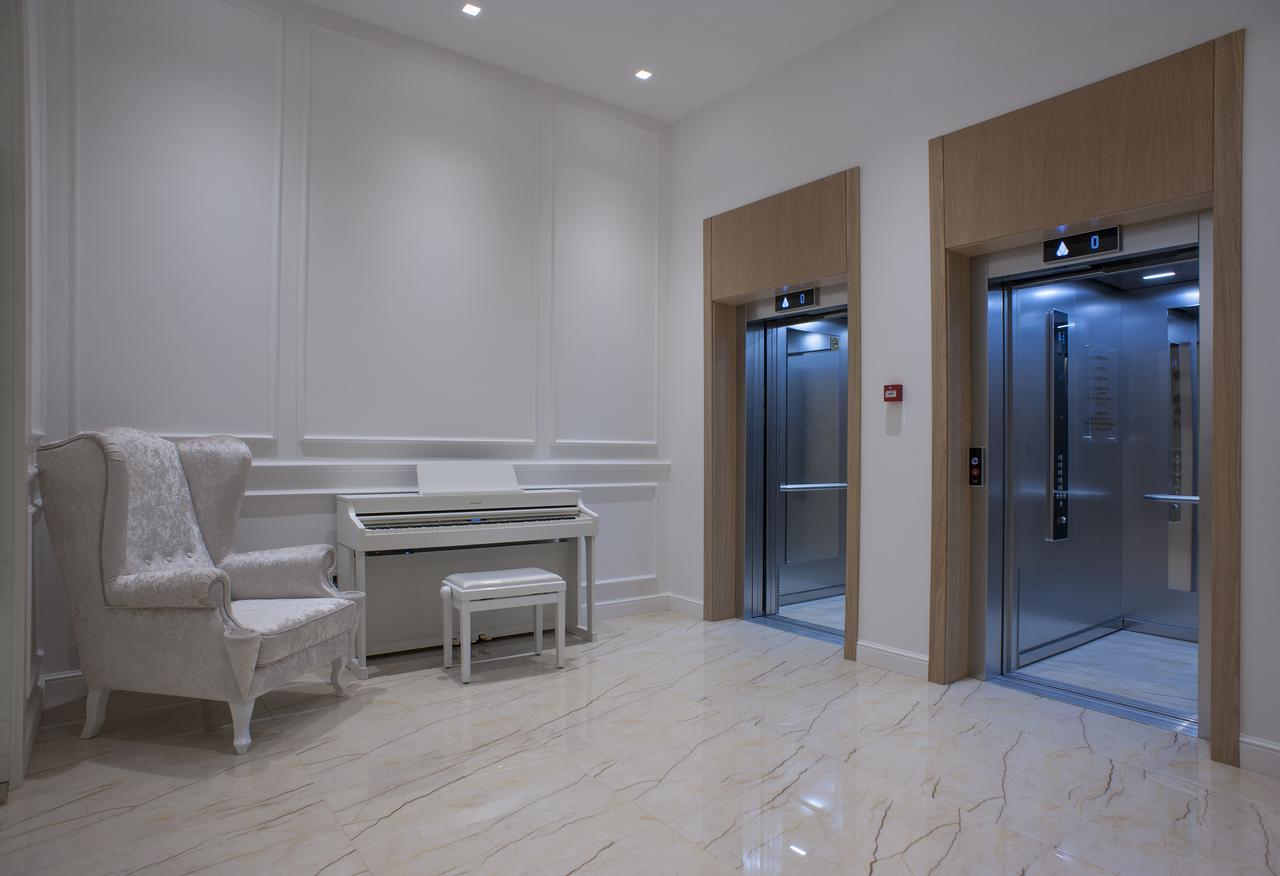 Moskva Hotel 4*